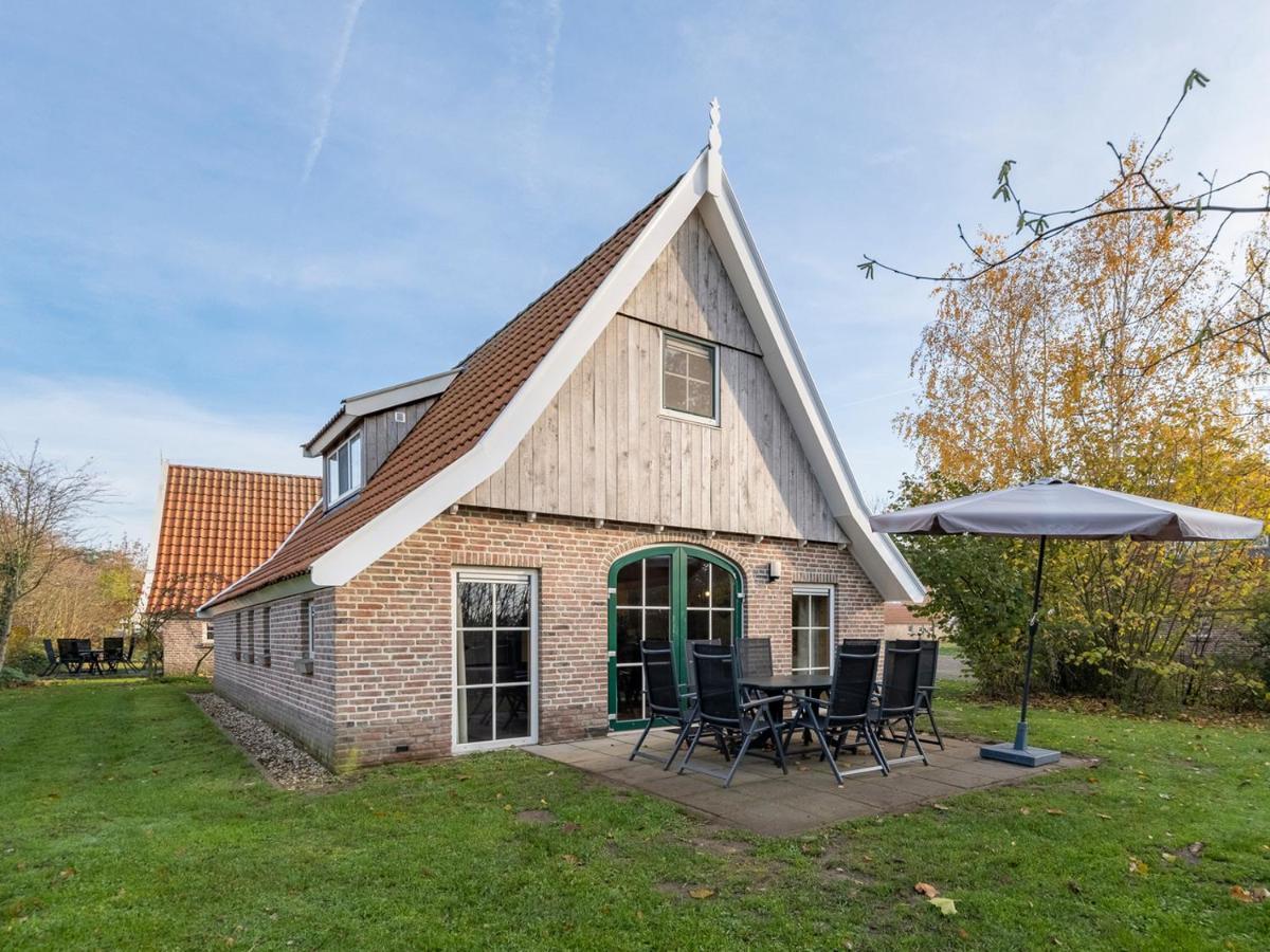 Hôtel Landal Landgoed De Hellendoornse Berg à Haarle Chambre photo
