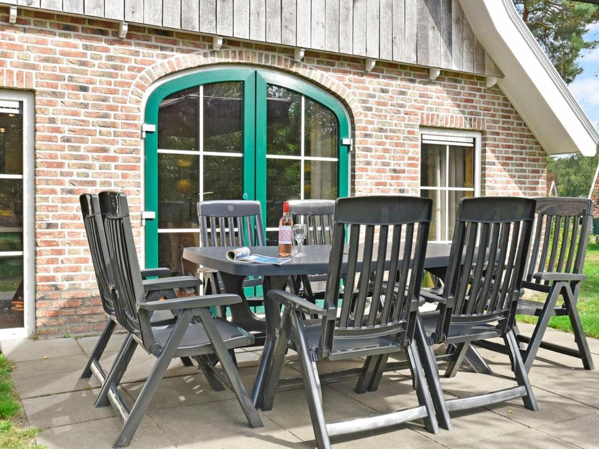 Hôtel Landal Landgoed De Hellendoornse Berg à Haarle Extérieur photo